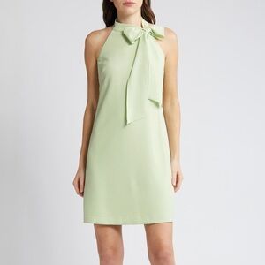 Vince Camuto Signature Stretch Bow Crepe Pistachio Green Halter Mini Dress 8 NWT